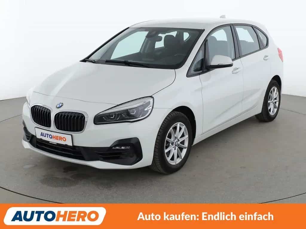 BMW 2 Series 218i Active Tourer Advantage Aut.*NAVI*LED* 07/2018-photo-0