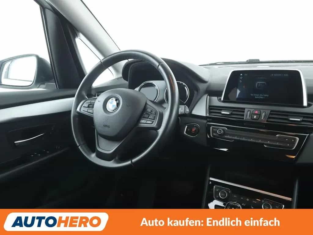 BMW 2 Series 218i Active Tourer Advantage Aut.*NAVI*LED* 07/2018-photo-12