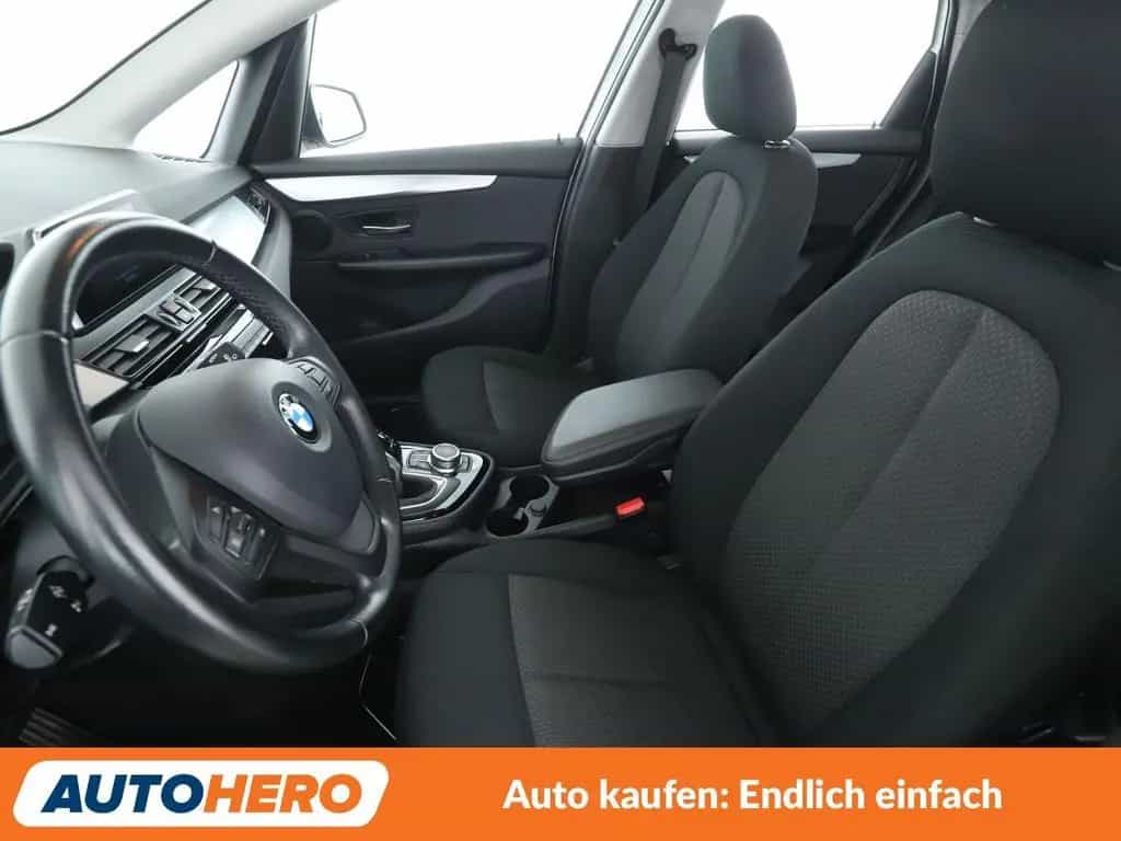 BMW 2 Series 218i Active Tourer Advantage Aut.*NAVI*LED* 07/2018-photo-9