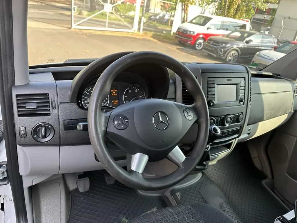 Mercedes-Benz Sprinter 316 CDI Tourer 2,2,2,3 mit 2,8 to AHK 12/2017-photo-6