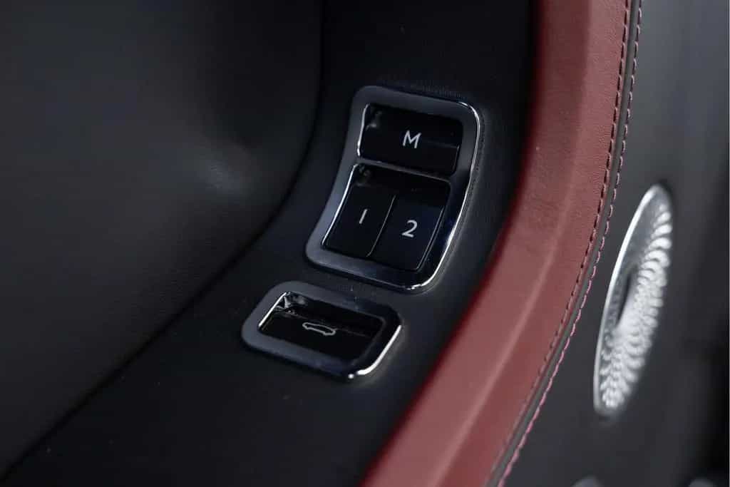 Bentley Continental GTC Speed I Akrapovic I Carbon packa 07/2022-photo-16