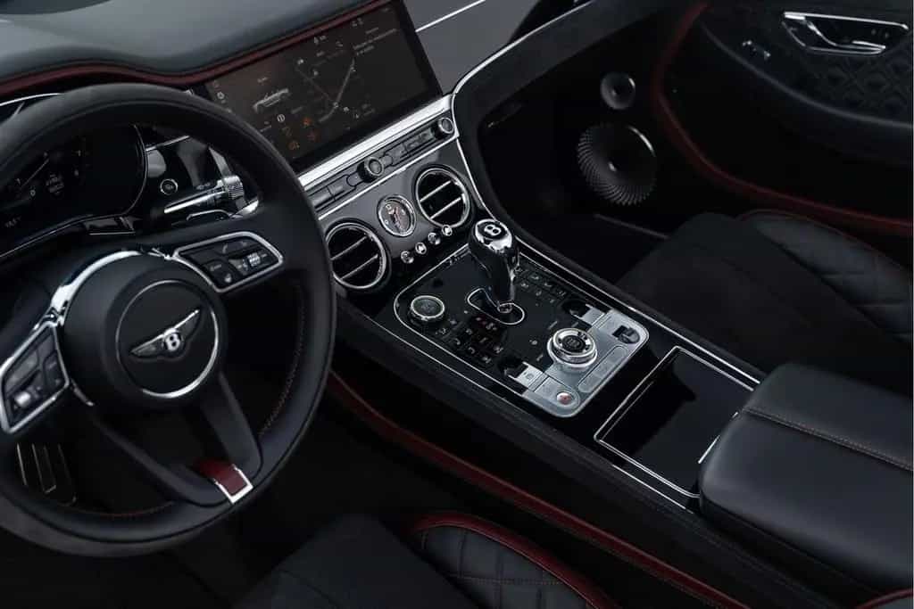 Bentley Continental GTC Speed I Akrapovic I Carbon packa 07/2022-photo-24