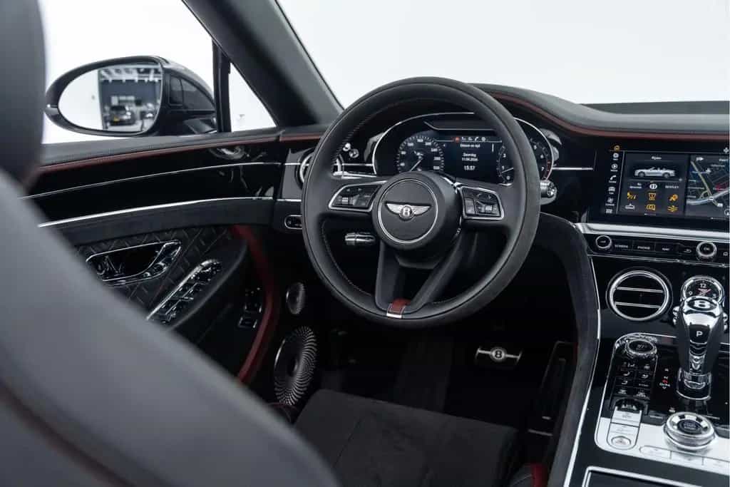 Bentley Continental GTC Speed I Akrapovic I Carbon packa 07/2022-photo-44