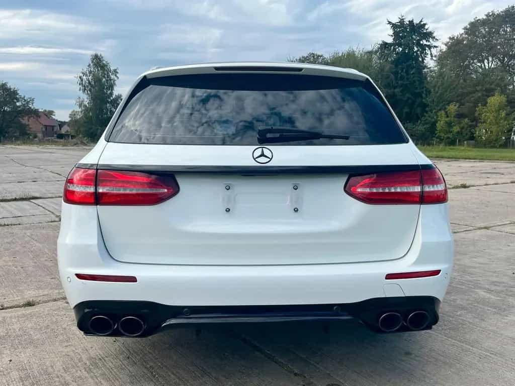 Mercedes-Benz E-Class E43 AMG 4MATIC| Garantie MB 100 B... 04/2018-photo-3