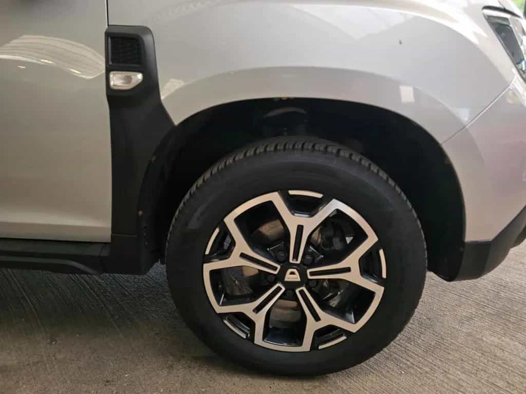 Dacia Duster II 1.2 Comfort Kamera/Sitzheizung/LM/AHK 05/2018-photo-17
