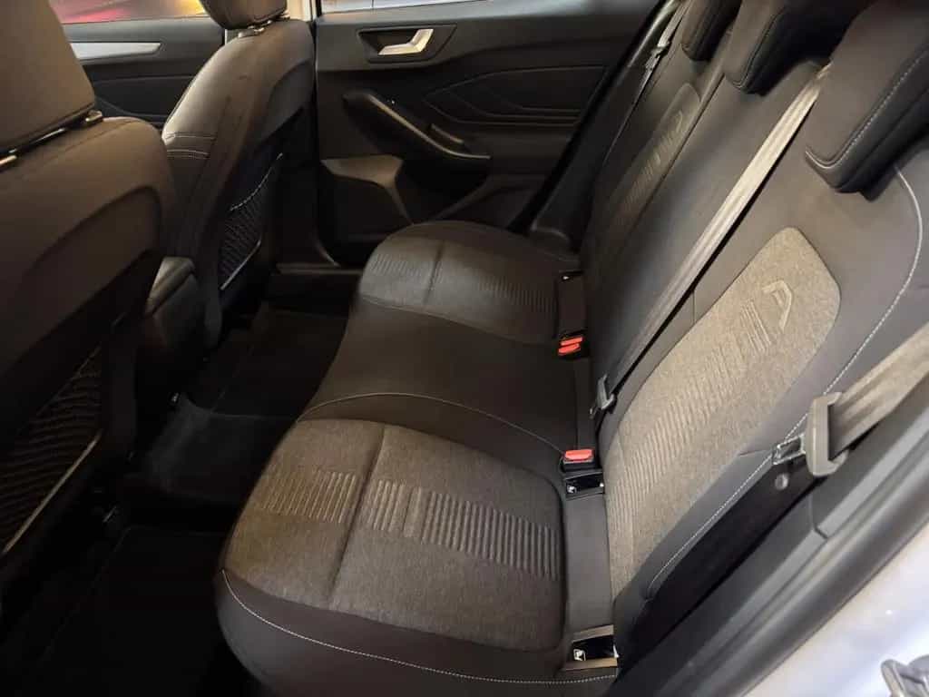 Ford Focus Turnier Active 02/2019-photo-11