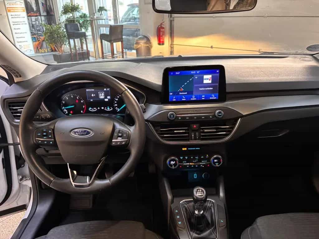 Ford Focus Turnier Active 02/2019-photo-12