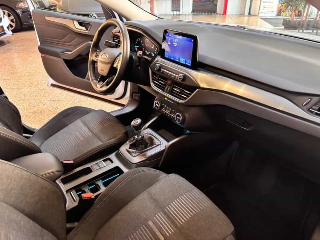 Ford Focus Turnier Active 02/2019-photo-18
