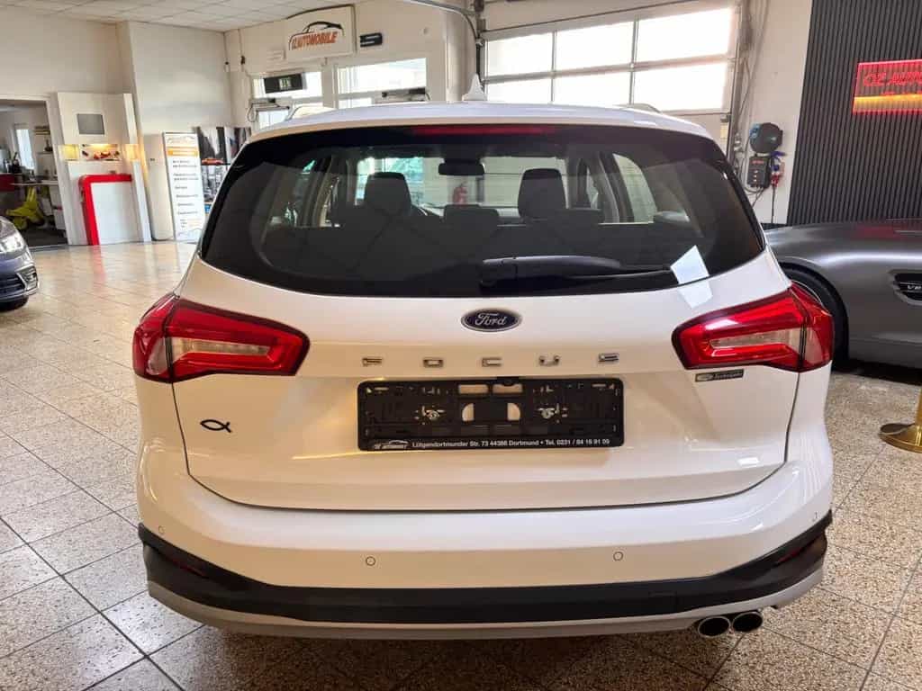 Ford Focus Turnier Active 02/2019-photo-5