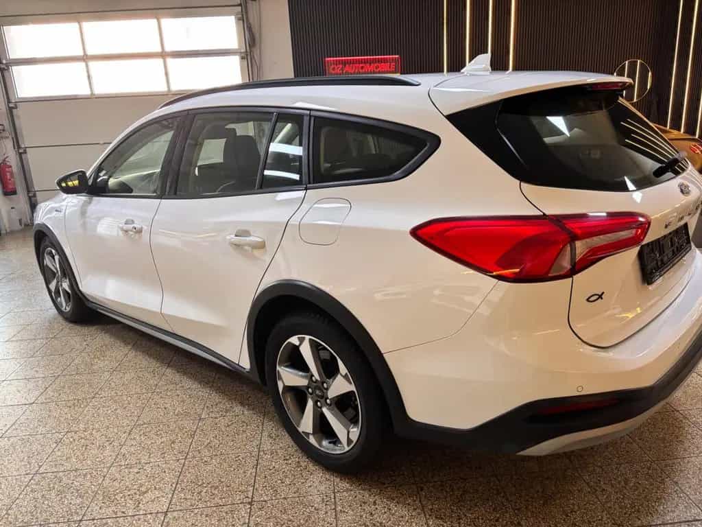 Ford Focus Turnier Active 02/2019-photo-6