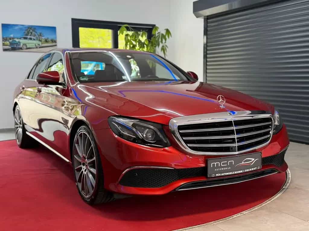 Mercedes-Benz E-Class 400 4M AMG-Line/Widescreen/ACC/Sitzklima/AirM 03/2017-photo-1