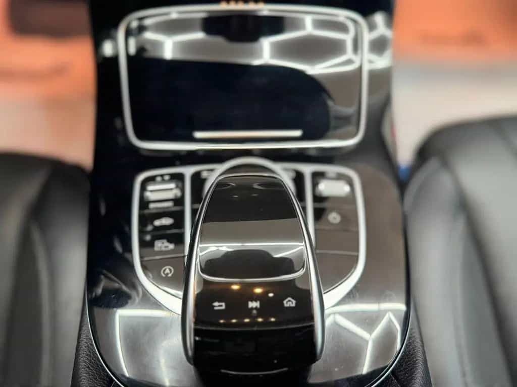 Mercedes-Benz E-Class 400 4M AMG-Line/Widescreen/ACC/Sitzklima/AirM 03/2017-photo-20