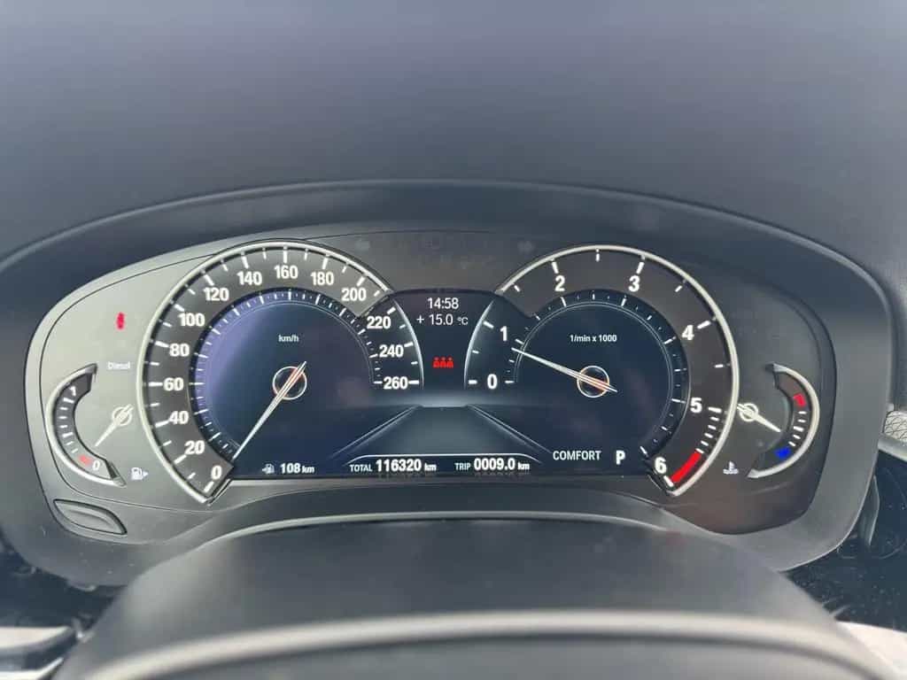BMW 5 Series 520 d M Sport/HUD/Alcantara/Kamera/Top Zustand/ 12/2018-photo-18