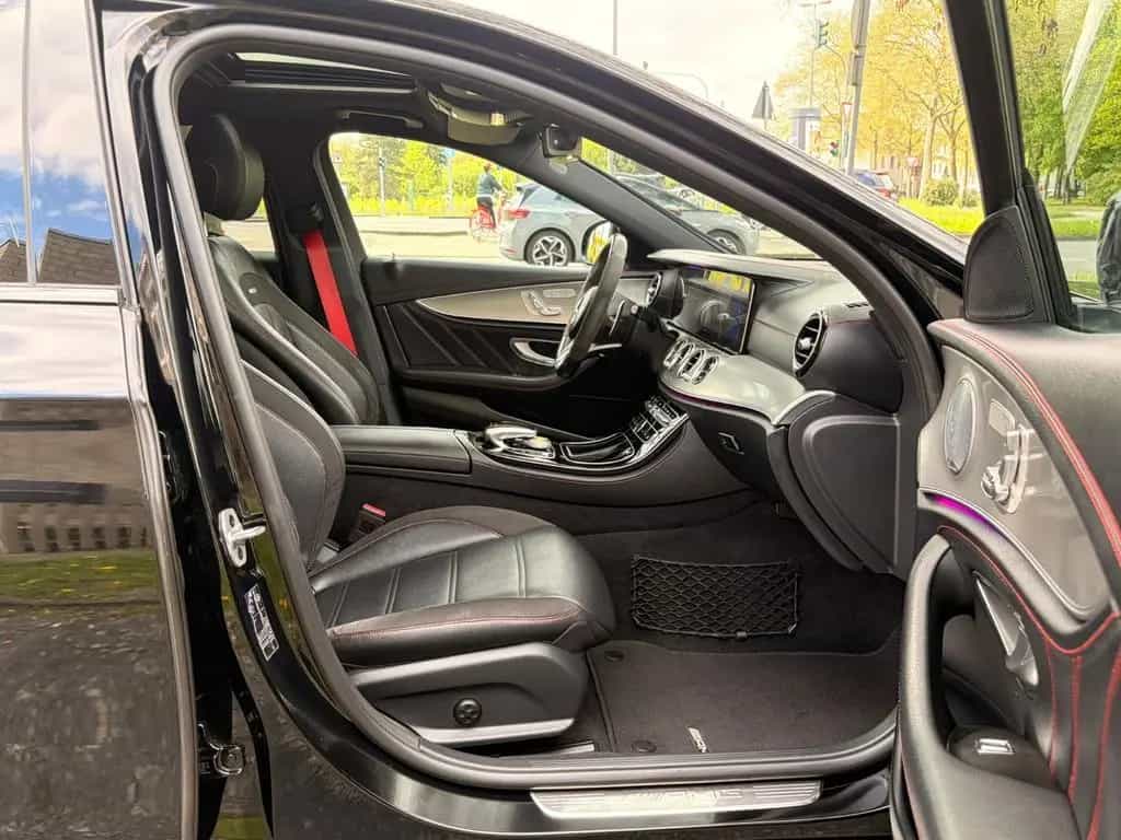 Mercedes-Benz E-Class 53 AMG Limousine 4Matic+ Night Paket + EU6 06/2019-photo-10