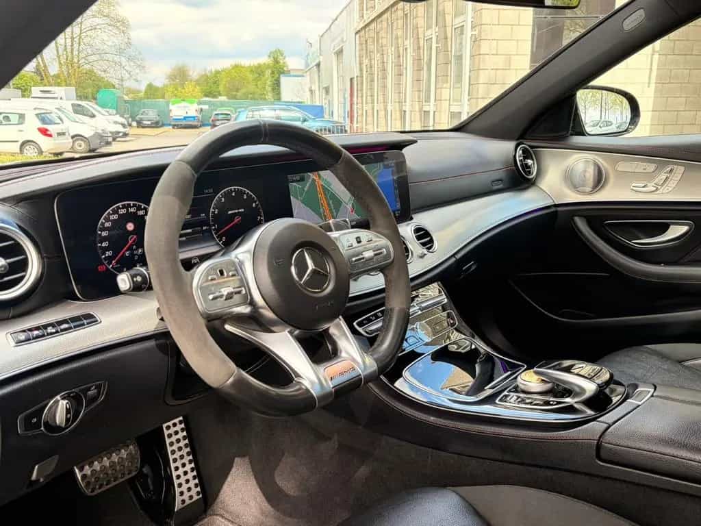 Mercedes-Benz E-Class 53 AMG Limousine 4Matic+ Night Paket + EU6 06/2019-photo-11