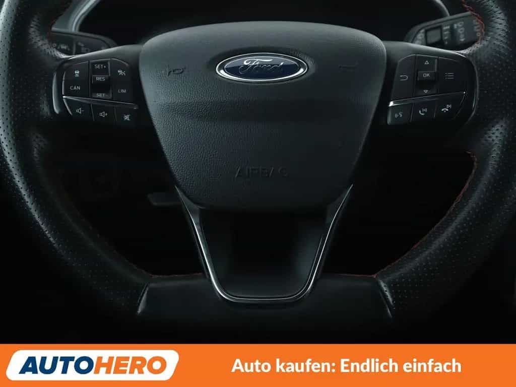 Ford Focus 1.5 EcoBoost ST-Line*NAVI*LED*ACC*SPUR*CAM 03/2019-photo-16
