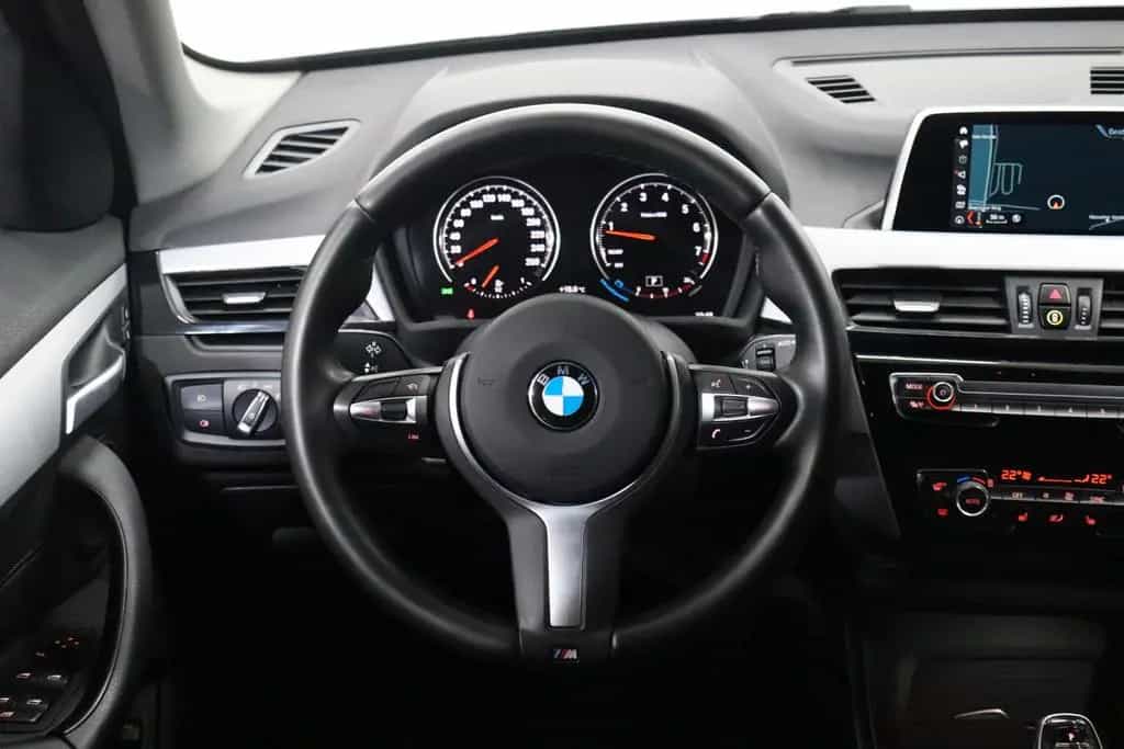 BMW X1 xDrive 20i Sport*NAVI*LED*SHZ*KLIMA*2.HD 11/2019-photo-17