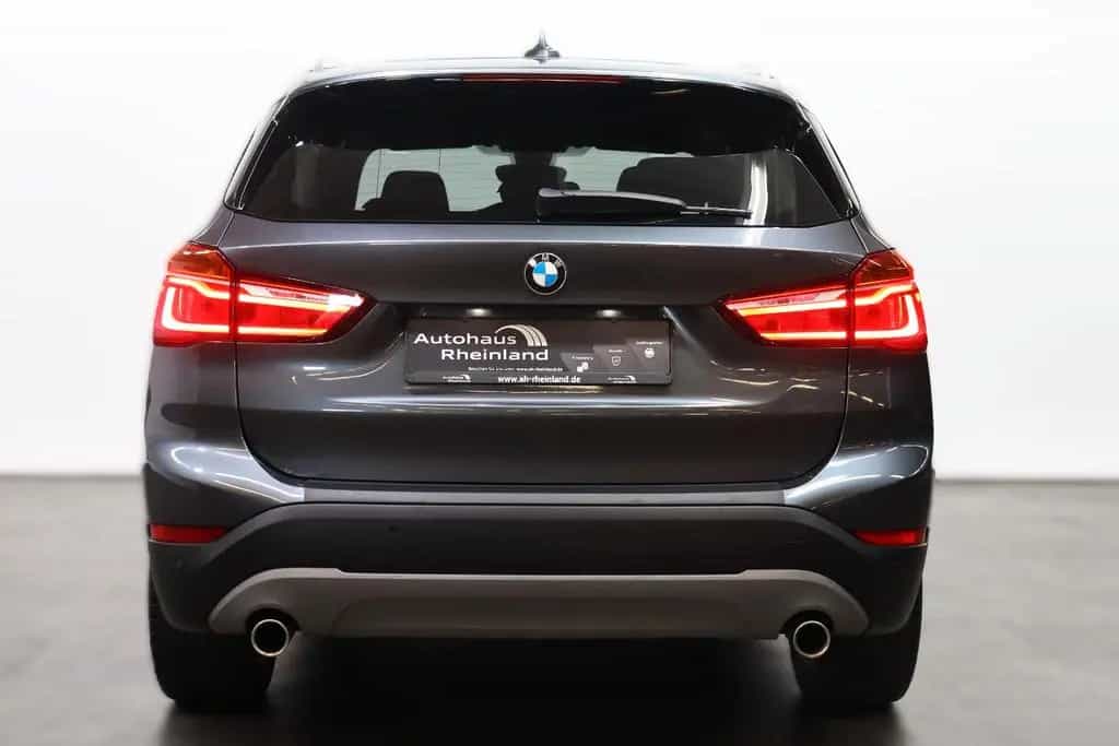 BMW X1 xDrive 20i Sport*NAVI*LED*SHZ*KLIMA*2.HD 11/2019-photo-5