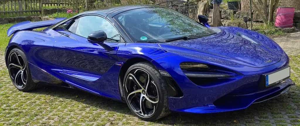 McLaren 750S Tanzanite Blue 08/2023-photo-12