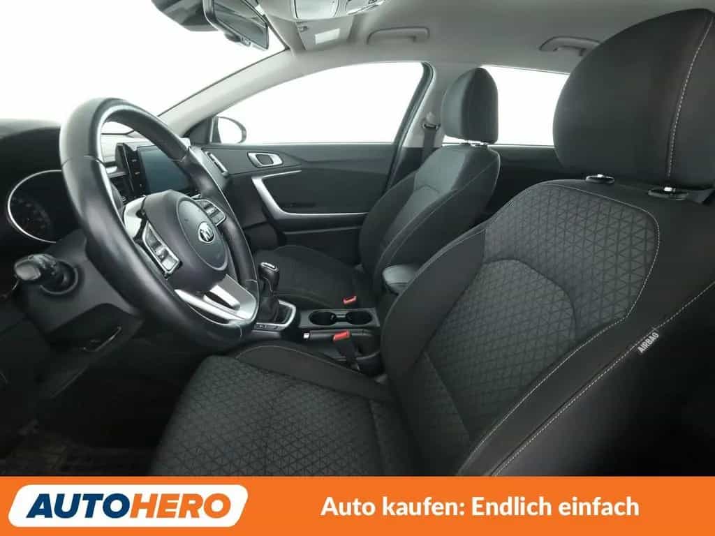 Kia Ceed 1.5 TGDI Vision*TEMPO*CAM*KLIMA*GARANTIE* 04/2021-photo-9