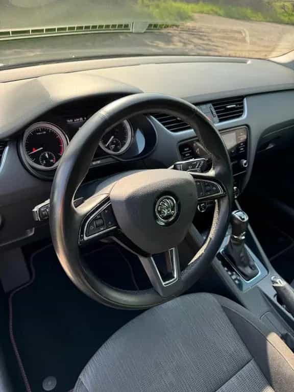 Skoda Style 4x4 | AUTOMATIK, LED, TEMPOMAT, KEYLESS 06/2018-photo-10