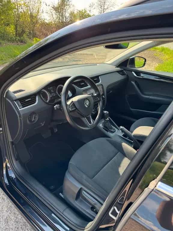 Skoda Style 4x4 | AUTOMATIK, LED, TEMPOMAT, KEYLESS 06/2018-photo-9
