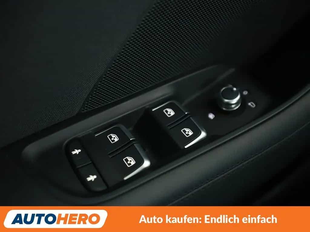 Audi A3 Sportback 1.6 TDI Sport *NAVI*XENON*TEMPO*PDC 03/2018-photo-24