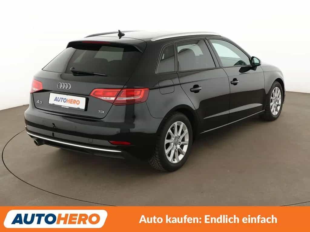 Audi A3 Sportback 1.6 TDI Sport *NAVI*XENON*TEMPO*PDC 03/2018-photo-5
