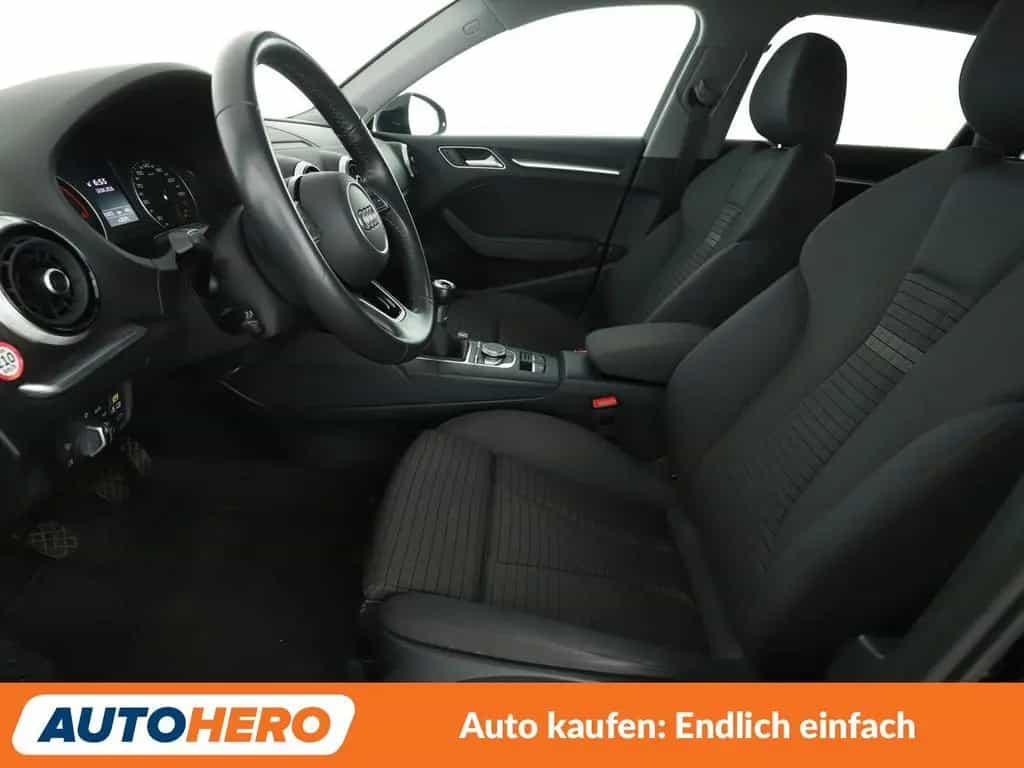 Audi A3 Sportback 1.6 TDI Sport *NAVI*XENON*TEMPO*PDC 03/2018-photo-9