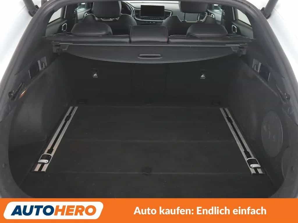 Kia ProCeed 1.6 TGDI GT Aut*NAVI*LED*ACC*CAM*PDC* 02/2021-photo-17