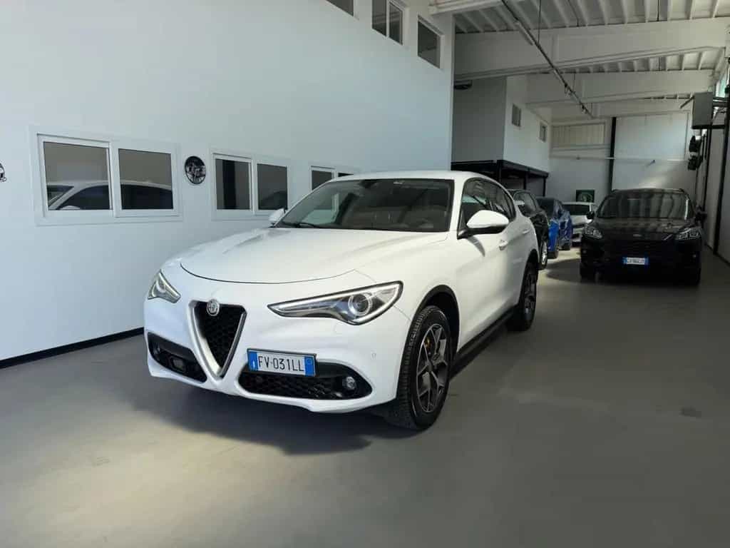 Alfa Romeo Stelvio 2.2 Turbodiesel 210 CV AT8 Q4 12/2019-photo-4