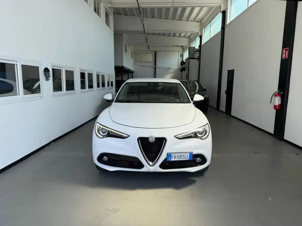 Alfa Romeo Stelvio 2.2 Turbodiesel 210 CV AT8 Q4 12/2019-photo-5