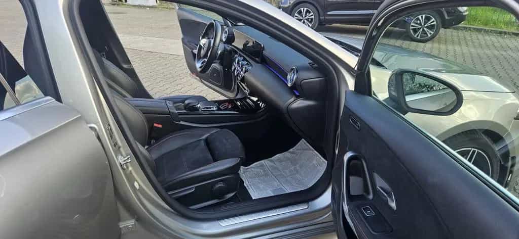 Mercedes-Benz A-Class 220 A A 220 09/2019-photo-31