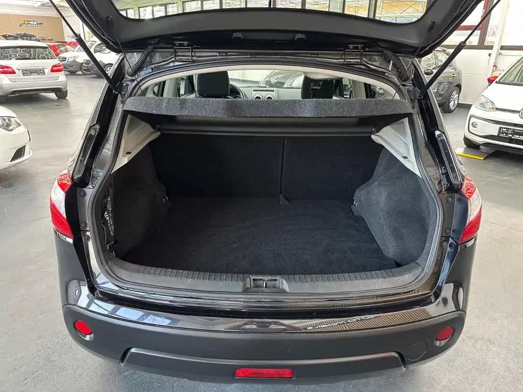 Nissan Qashqai I-Way,2.0 Ltr. Modellpflege Panorama RVC 02/2012-photo-11