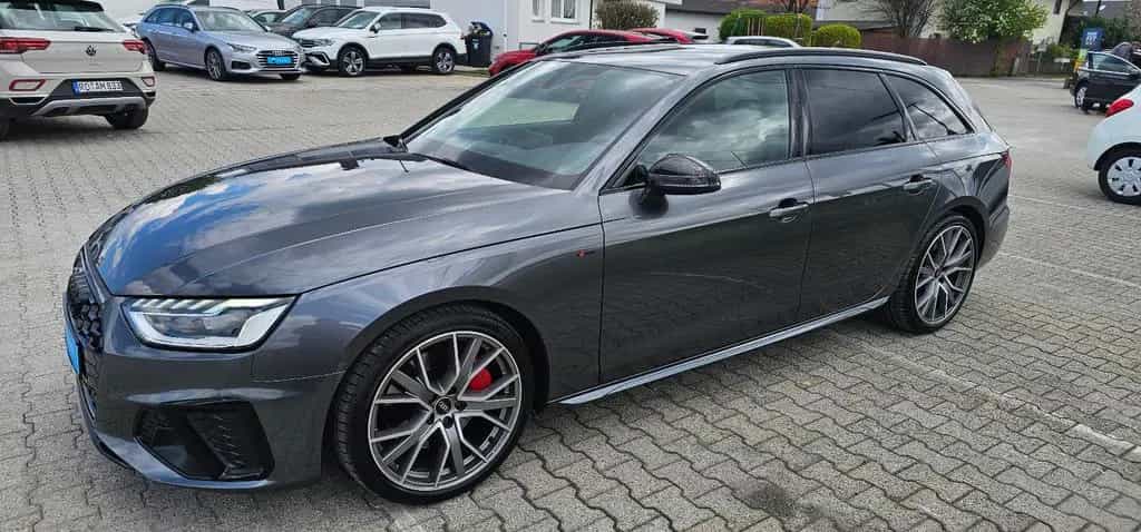 Audi A4 07/2021-photo-1