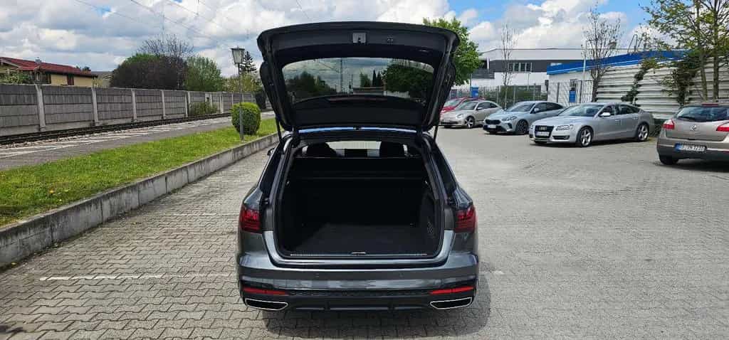 Audi A4 07/2021-photo-11