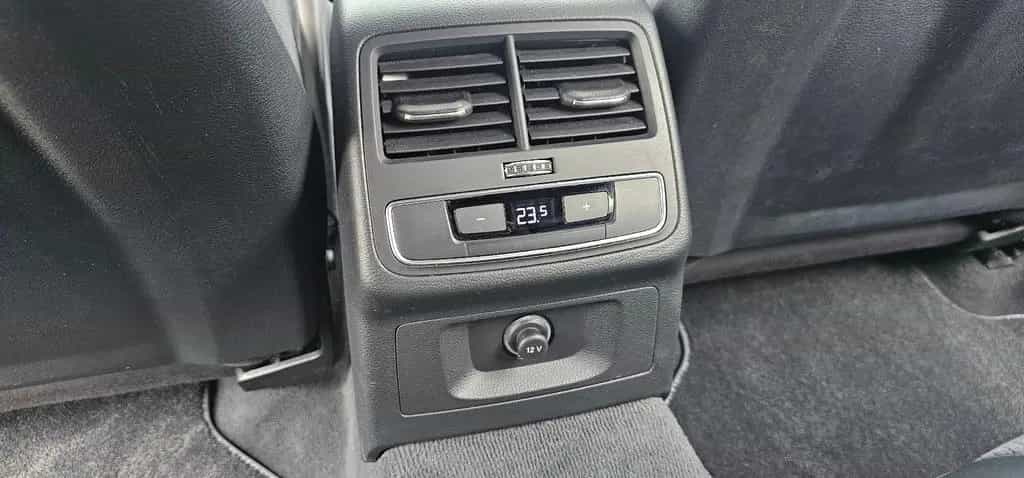 Audi A4 07/2021-photo-16