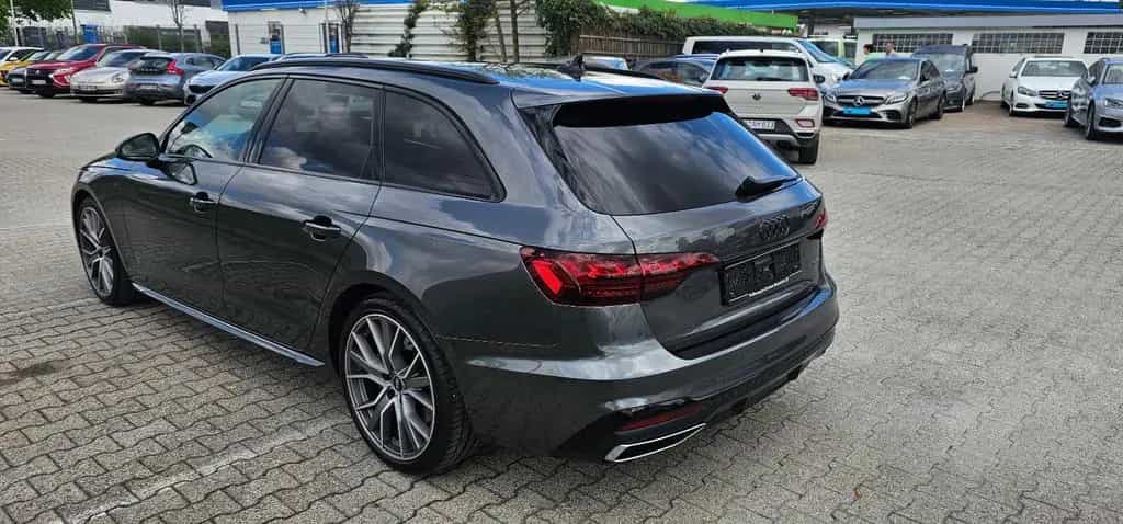 Audi A4 07/2021-photo-3