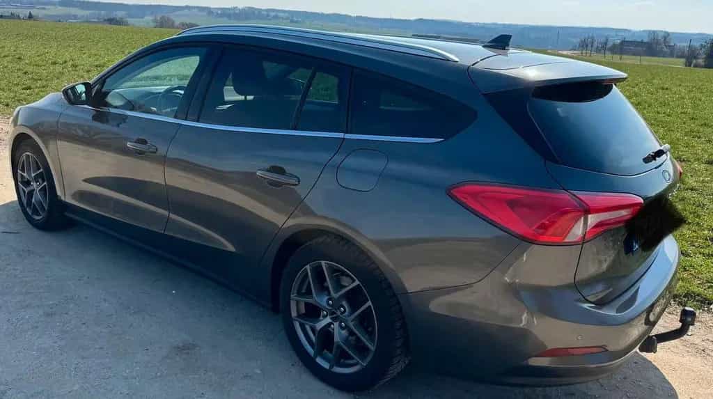 Ford Focus Turnier delfingrau 05/2019-photo-3
