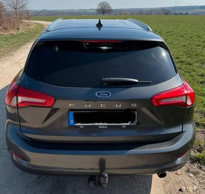 Ford Focus Turnier delfingrau 05/2019-photo-5