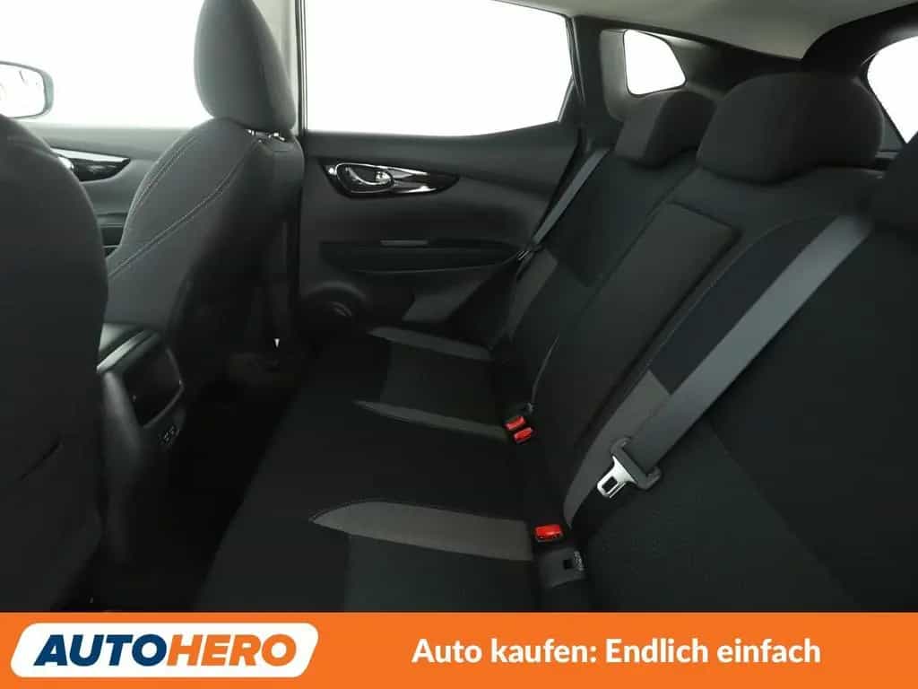 Nissan Qashqai 1.3 DIG-T N-Connecta Aut*NAVI*TEMPO*CAM* 03/2020-photo-15