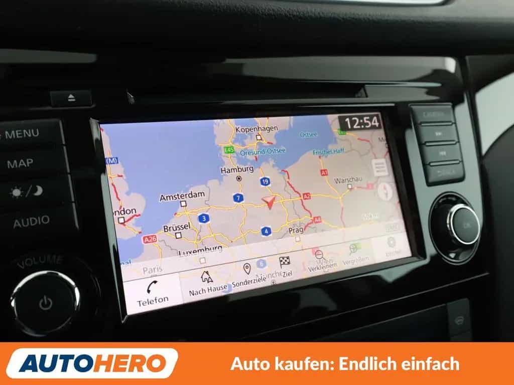 Nissan Qashqai 1.3 DIG-T N-Connecta Aut*NAVI*TEMPO*CAM* 03/2020-photo-19