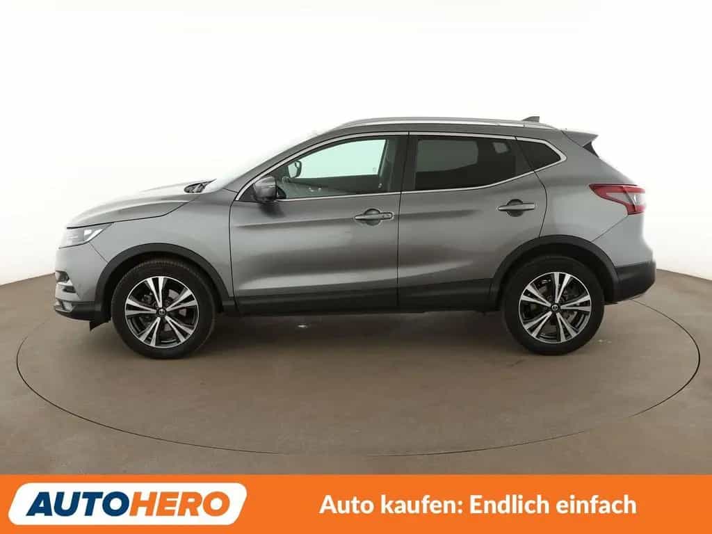 Nissan Qashqai 1.3 DIG-T N-Connecta Aut*NAVI*TEMPO*CAM* 03/2020-photo-2