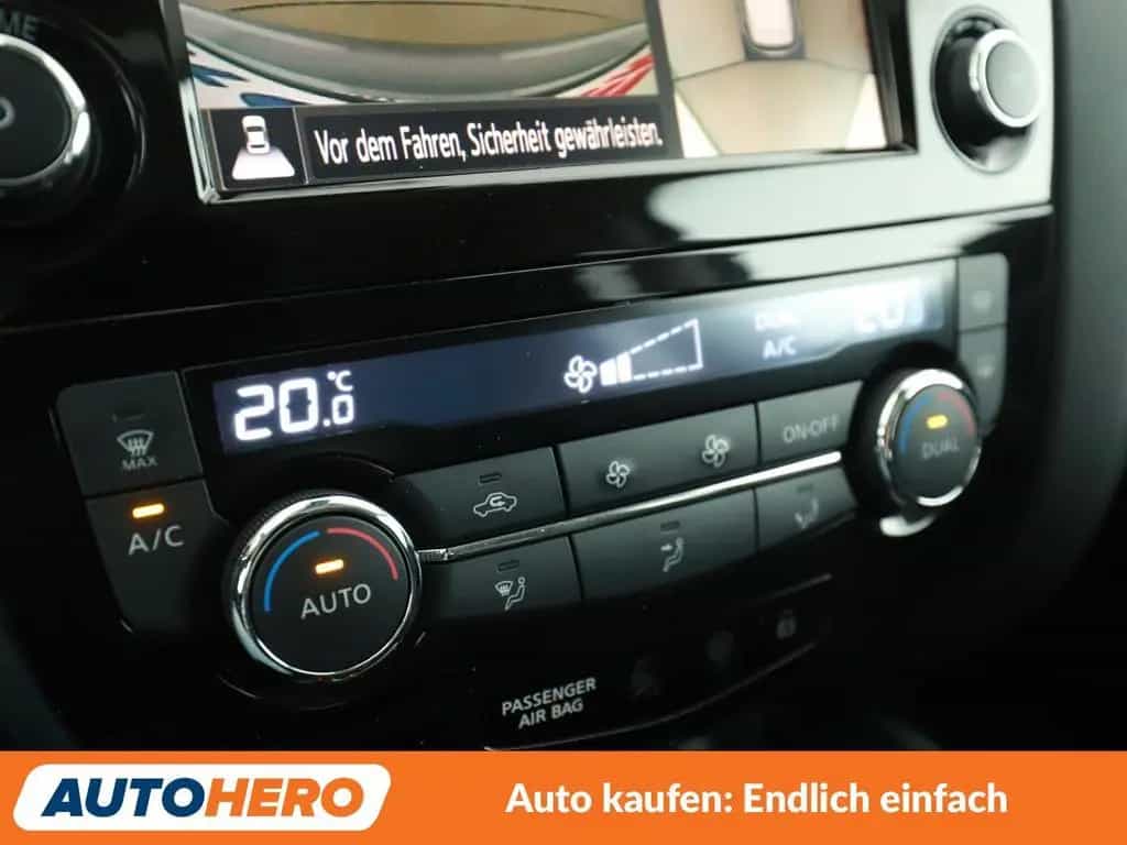 Nissan Qashqai 1.3 DIG-T N-Connecta Aut*NAVI*TEMPO*CAM* 03/2020-photo-21