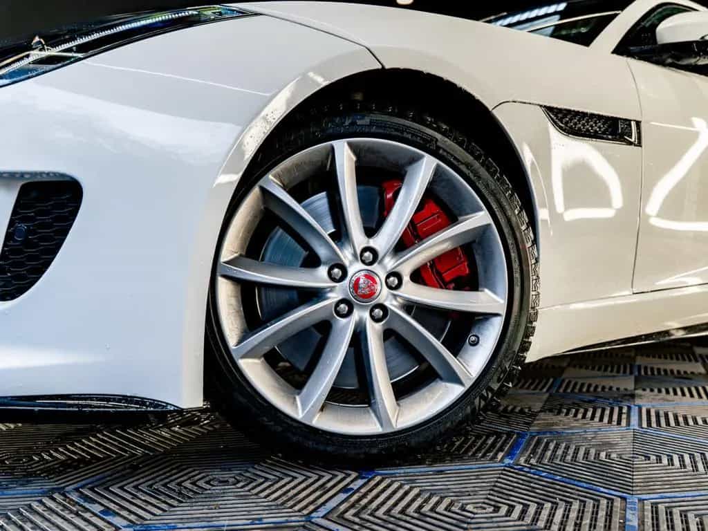 Jaguar F-Type F-Type R 5.0 V8 Supercharged essence 12/2014-photo-2