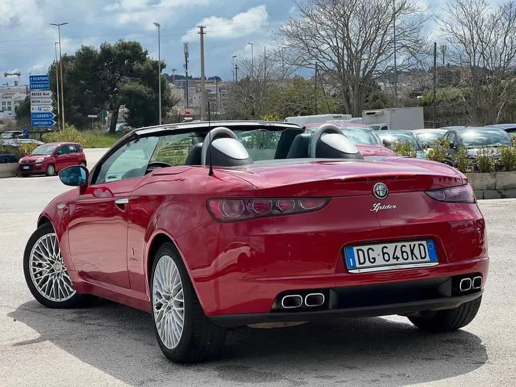 Alfa Romeo Spider 2.4 JTDm Exclusive 05/2007-photo-12