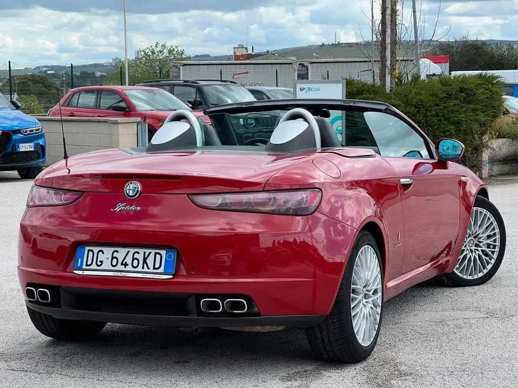 Alfa Romeo Spider 2.4 JTDm Exclusive 05/2007-photo-9