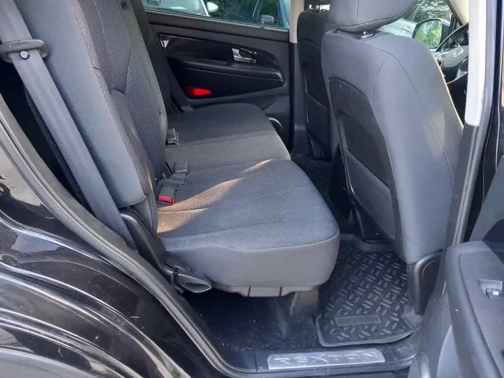 Ssangyong REXTON W 2.2 Diesel 4WD M/T Plus 05/2016-photo-11