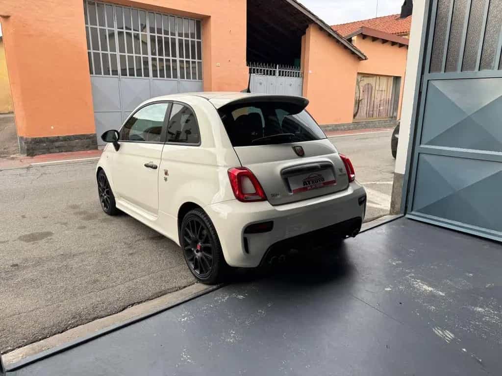 Abarth 595 1.4 Turbo T-Jet 180 CV Competizione 12/2021-photo-3