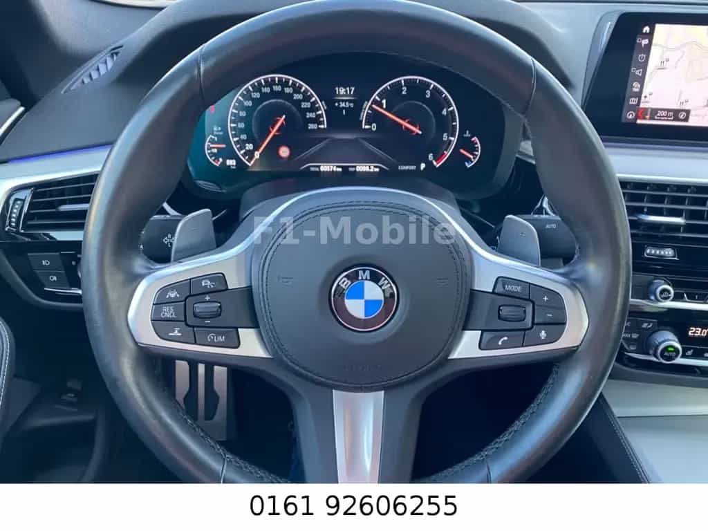BMW 5 Series d M Sport  Paket 1 Jahre BMW Garantie 04/2019-photo-12